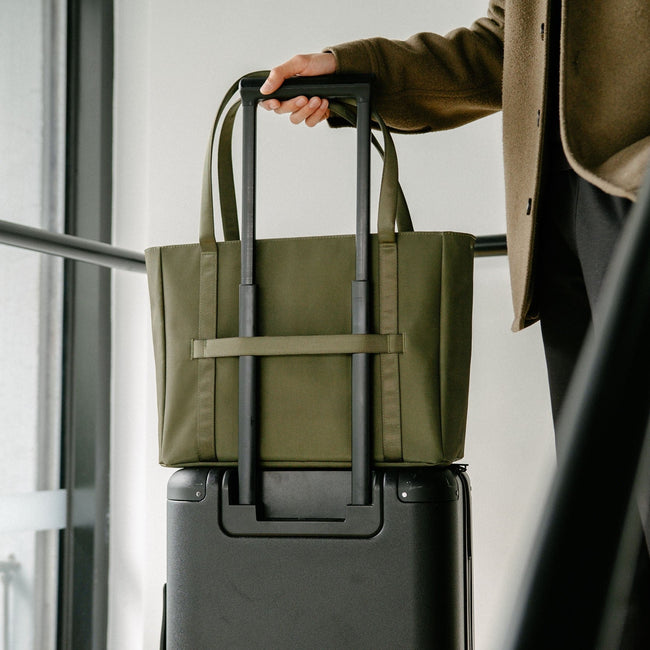 16l-olive