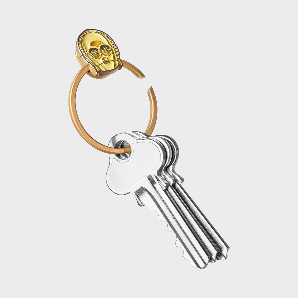 
                  
                    c-3po™
                  
                